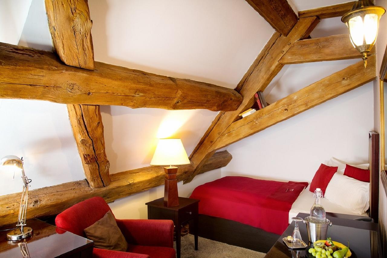 Burghotel Bad Belzig בלציג מראה חיצוני תמונה